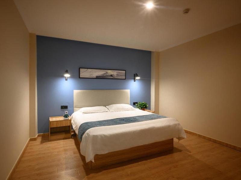 Greentree Inn Henan Kaifeng Gulou Square Express Hotel エクステリア 写真