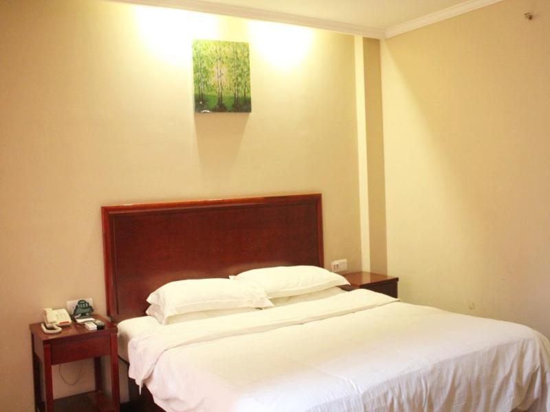 Greentree Inn Henan Kaifeng Gulou Square Express Hotel エクステリア 写真